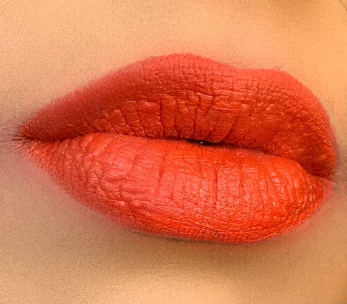Red Corvette - Matte Liquid Lipstick