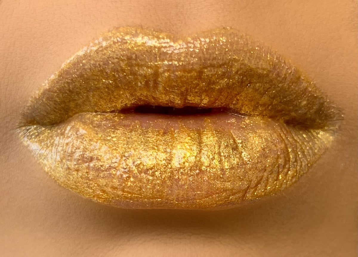 Gold lip gloss hotsell